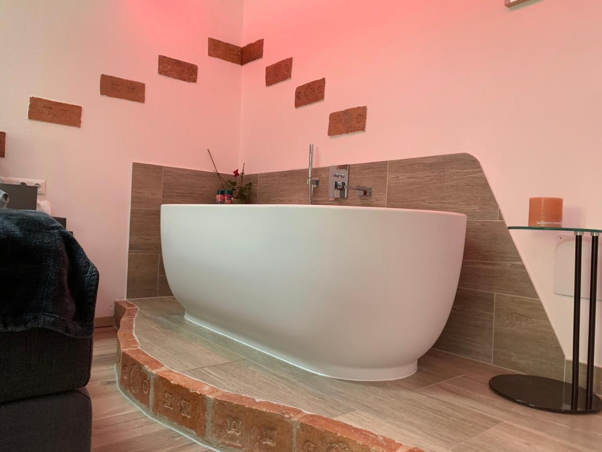 Auszeit Vienna Wellness Apartment Zewnętrze zdjęcie